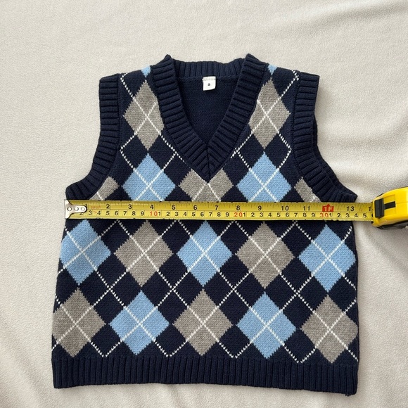 Argyle Knit V neck Vest in Blue - Picture 4 of 6